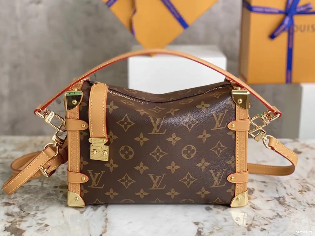 WIS LOUIS VUITTON TRUNK SIDE MM 0427